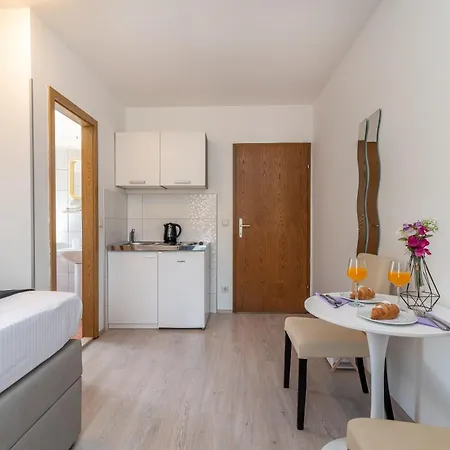 Bozan Appartement *