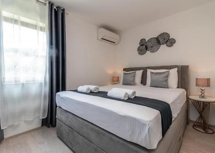 Bozan Trogir